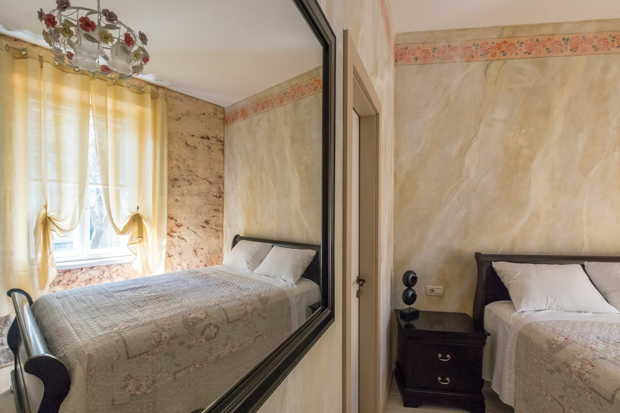 Hotel Pietra Rossa Spalato Esterno foto